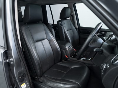 Land Rover Discovery 4