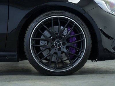 Mercedes Benz A45 Amg