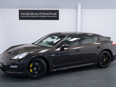 Porsche Panamera S